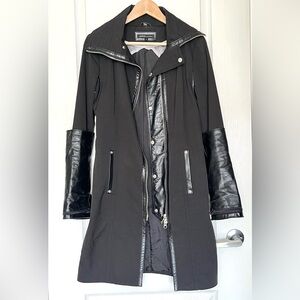 RUDSAK Black Mixed-Media Trench Coat with Genuine Removable Leather Sleeves Sz S